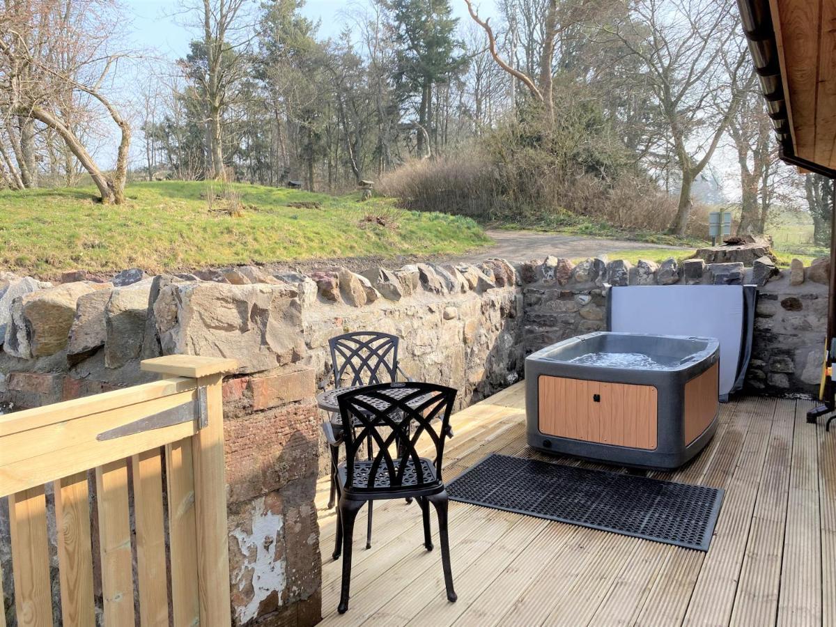 Partridge Lodge With Hot Tub Forgandenny Esterno foto